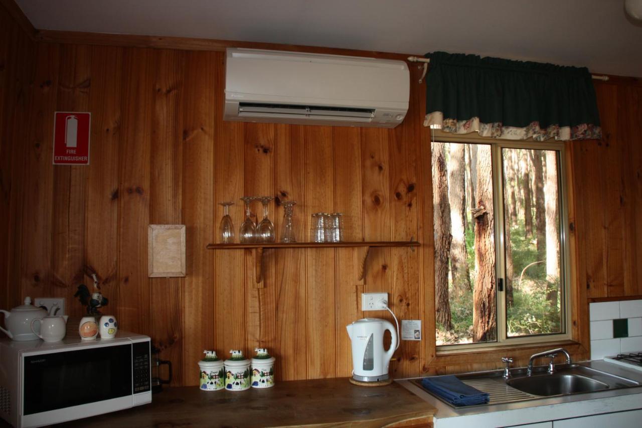 Balingup Heights Hilltop Forest Cottages ภายนอก รูปภาพ